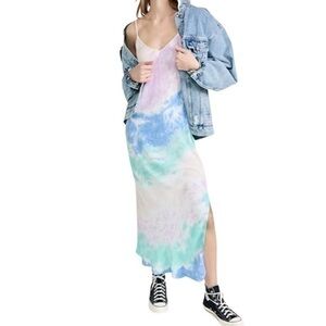 NWT Spiritual Gangster slip Tie-dye print V neck and back maxi dress Size M